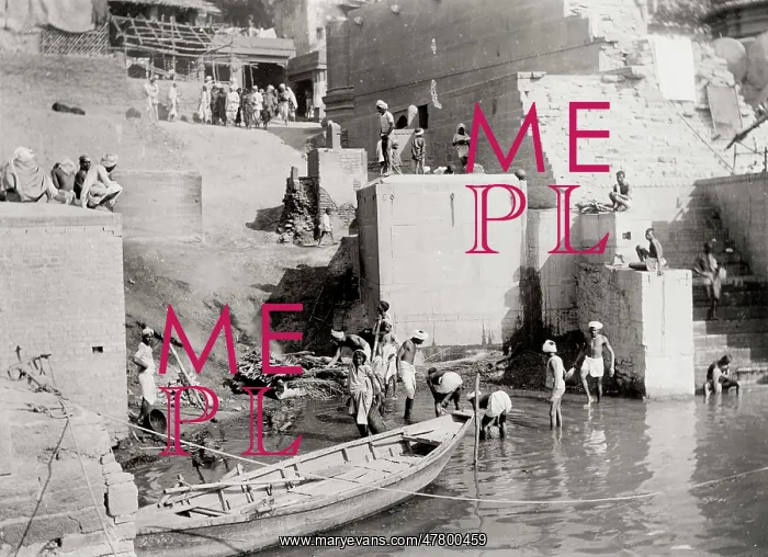 : Burning ghat, burning the dead, Benares, Varanasi : Burning ghat, burning the dead, Benares, Varanasi