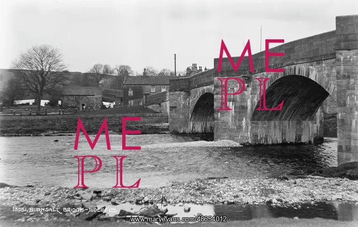 : Burnsall Bridge : Burnsall Bridge