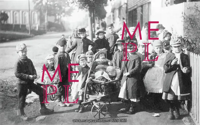  : Burwash, a Group of Friends 1889