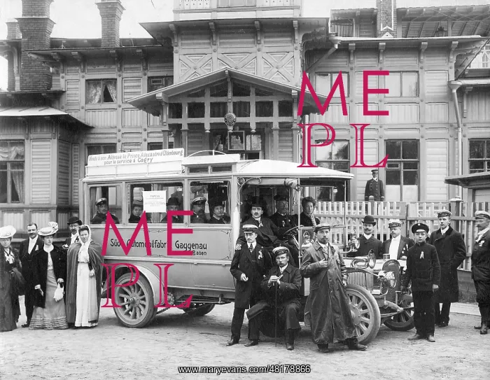 : Bus in Russia, 1907 : Bus in Russia, 1907