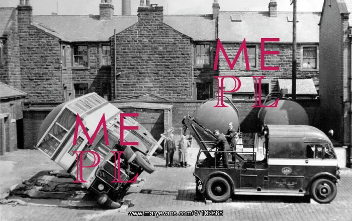  : Bus tilt test, Burnley, possibly 1940s
