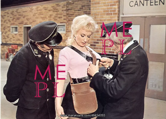 : ON THE BUSES : ON THE BUSES