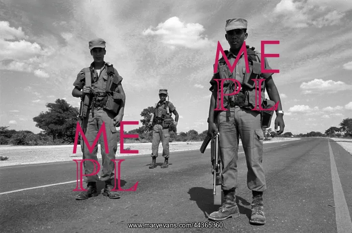 : Bush of Ghosts - Life and War in Namibia 1986-1990 : Bush of Ghosts - Life and War in Namibia 1986-1990