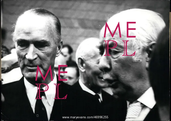 : Businessmen - CEO's - Executives : Businessmen - CEO's - Executives