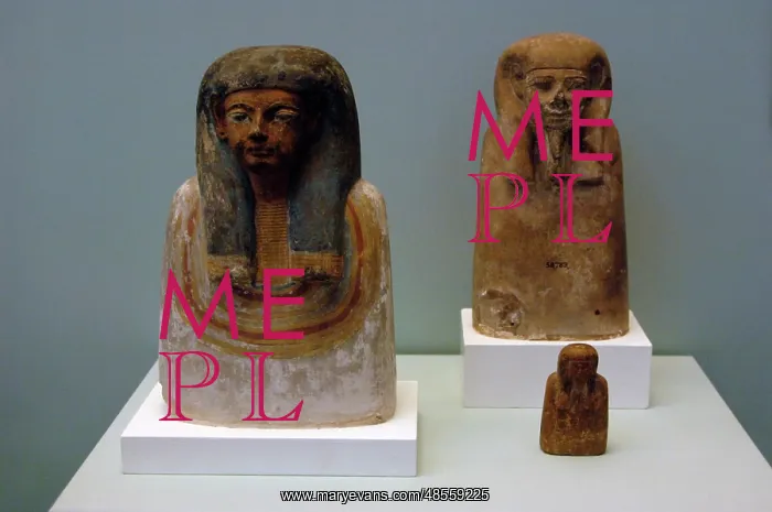 : Busts of ancestors. Egypt : Busts of ancestors. Egypt