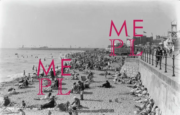 : Busy Day at Ramsgate Sands : Busy Day at Ramsgate Sands
