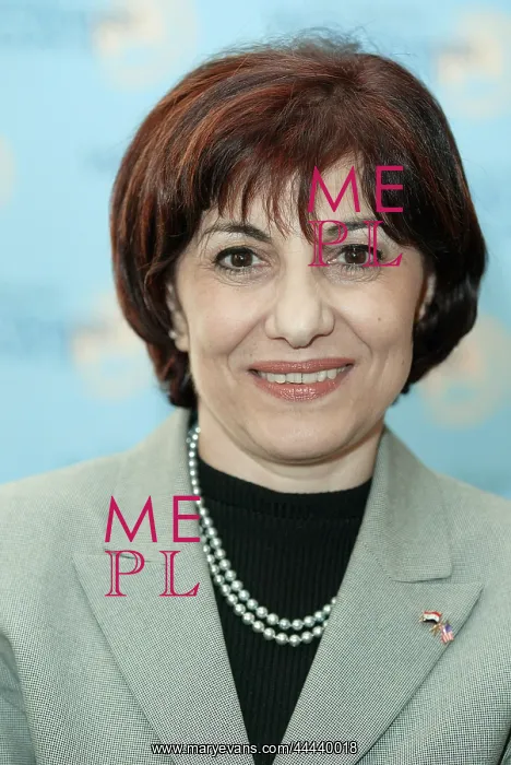 : Buthaina Shaaban : Buthaina Shaaban