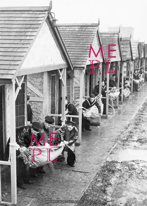 : Butlins, Chalets, Men : Butlins, Chalets, Men