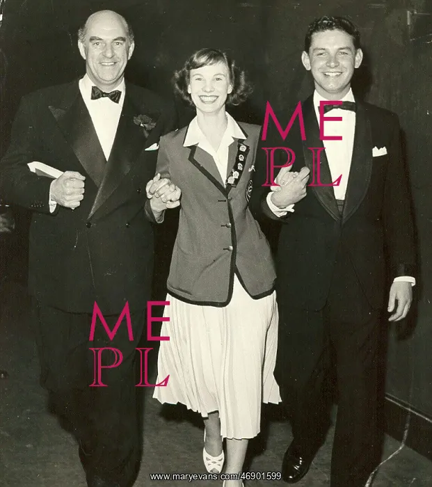 : Butlins, Ronnie Hilton, Kenneth Horne, Men, Woman, Red Coat : Butlins, Ronnie Hilton, Kenneth Horne, Men, Woman, Red Coat