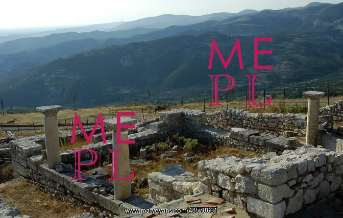 : Byllis Archeological Site. Cathedral. IV century A.C. Republ : Byllis Archeological Site. Cathedral. IV century A.C. Republ
