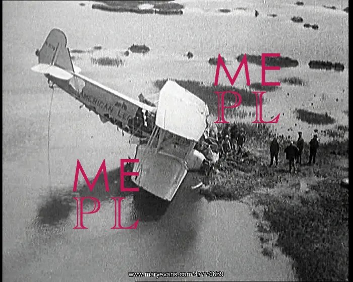 : Bystanders Looking at the Wreckage of The : Bystanders Looking at the Wreckage of The