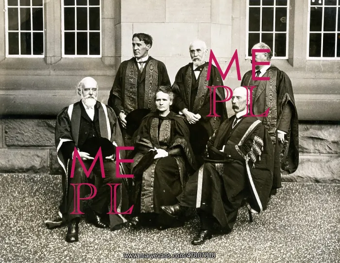 : c.1920's - British Association meeting, Marie Curie : c.1920's - British Association meeting, Marie Curie