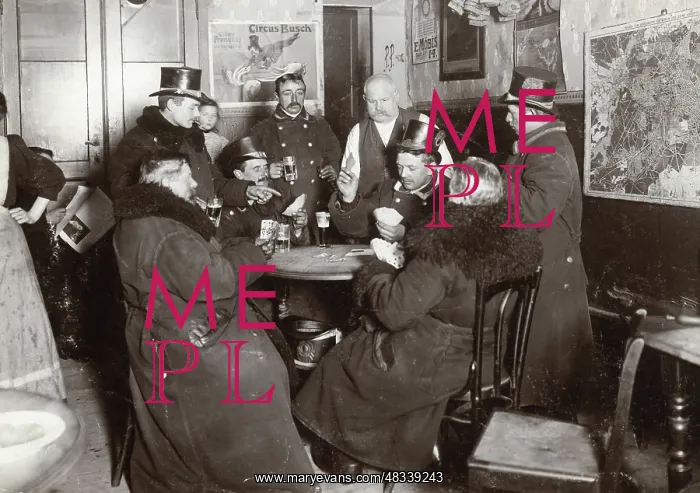 : Cabmen playing cards, 1910 : Cabmen playing cards, 1910