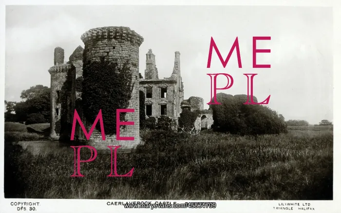 : Caerlaverock Castle, Dumfries, Scotland : Caerlaverock Castle, Dumfries, Scotland