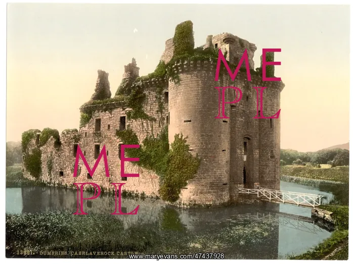 : Caerlaverock Castle, Dumfries, Scotland : Caerlaverock Castle, Dumfries, Scotland