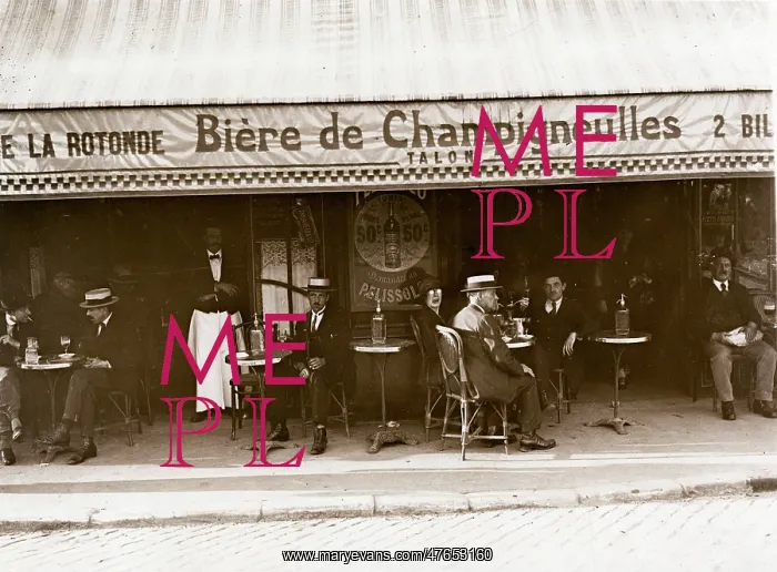  : Cafe La Rotonde, Paris