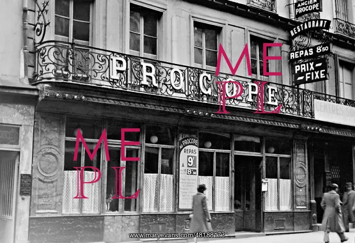 : Cafe Procope in Paris, 1939 : Cafe Procope in Paris, 1939