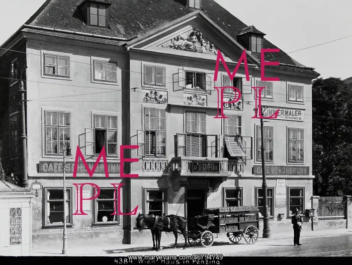 : Cafe Schonbrunn at Penzinger Strasse : Cafe Schonbrunn at Penzinger Strasse