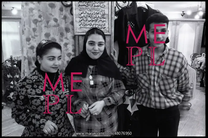  : Cairo shop assistants, Egypt