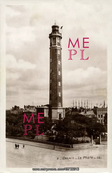  : Calais, France - The Lighthouse