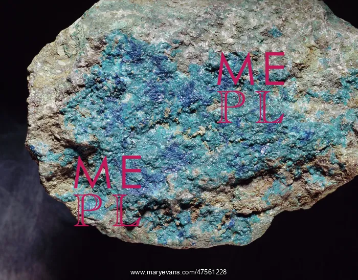 : Caledonite : Caledonite