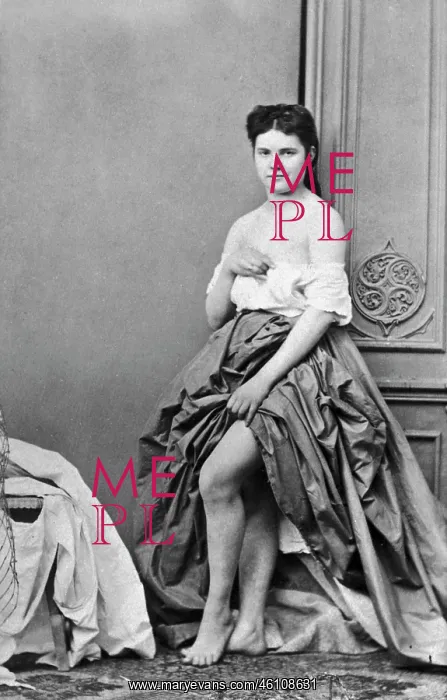 : A so called 'Grabennymphe'. A vienniese : A so called 'Grabennymphe'. A vienniese