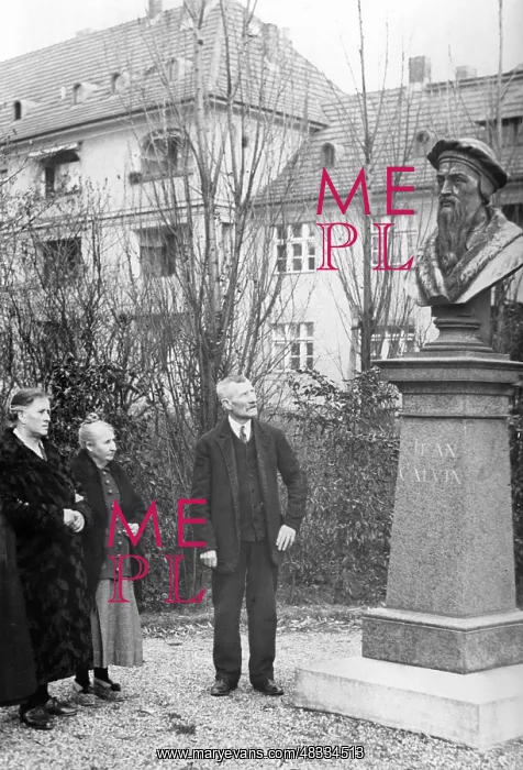 : Calvin Memorial in Berlin, 1932 : Calvin Memorial in Berlin, 1932
