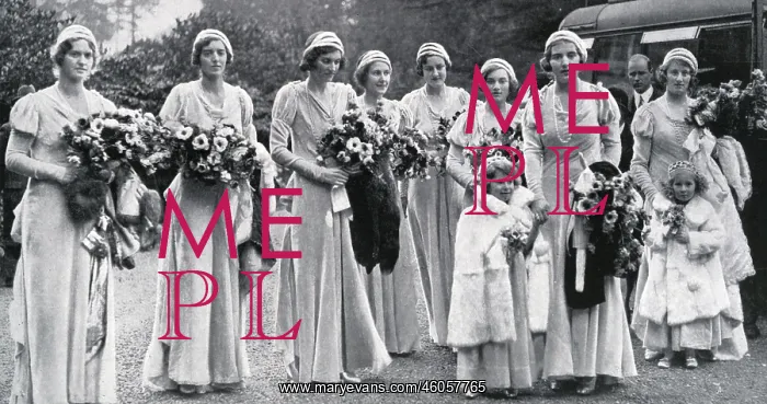 : Cambridge-Abel Smith Balcombe wedding, 1931 - bridesmaids : Cambridge-Abel Smith Balcombe wedding, 1931 - bridesmaids