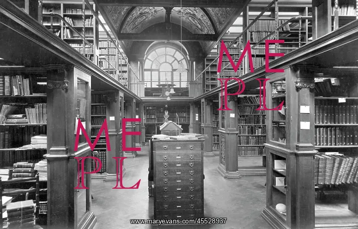  : Cambridge, Newnham College Library 1914