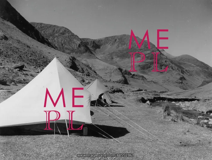 : CAMPING IN THE LAKES : CAMPING IN THE LAKES