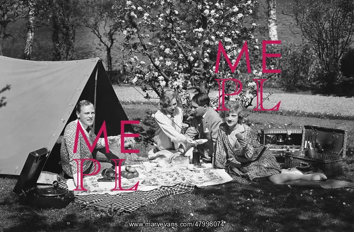 : Camping with picnic, 1927 : Camping with picnic, 1927