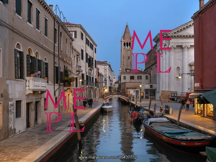 : Campo San Barnaba, Venice, Italy : Campo San Barnaba, Venice, Italy