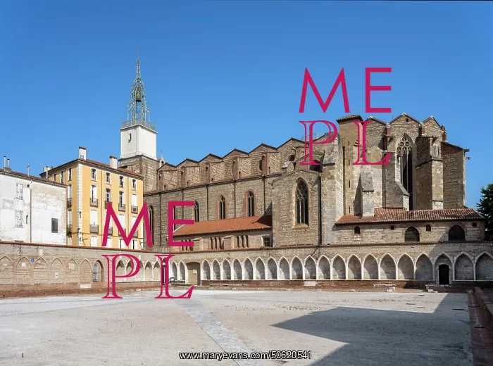 : Campo Santo, Cathedral, Perpignan, Occitanie, France : Campo Santo, Cathedral, Perpignan, Occitanie, France
