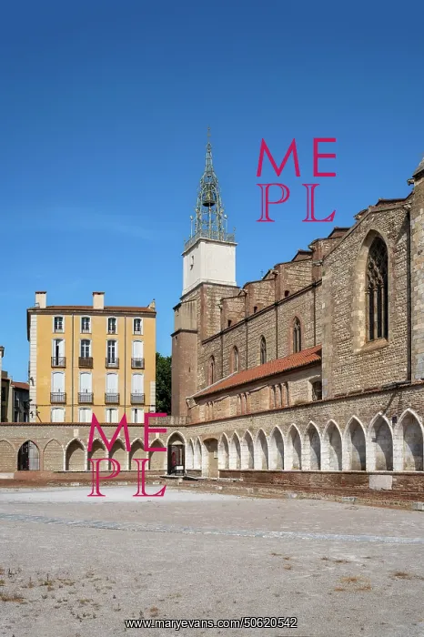 : Campo Santo, Cathedral, Perpignan, Occitanie, France : Campo Santo, Cathedral, Perpignan, Occitanie, France