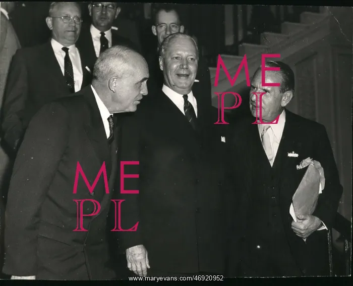 : Canada. Nov. 11, 1957 - Canadian Trade Mission to the W.K : Canada. Nov. 11, 1957 - Canadian Trade Mission to the W.K