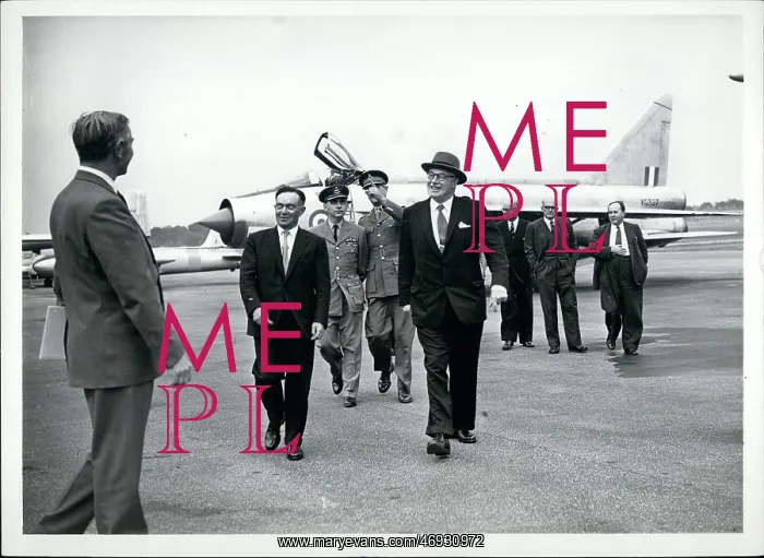 : Canada. Jul. 07, 1959 - The Canadian Minister of National Defence : Canada. Jul. 07, 1959 - The Canadian Minister of National Defence