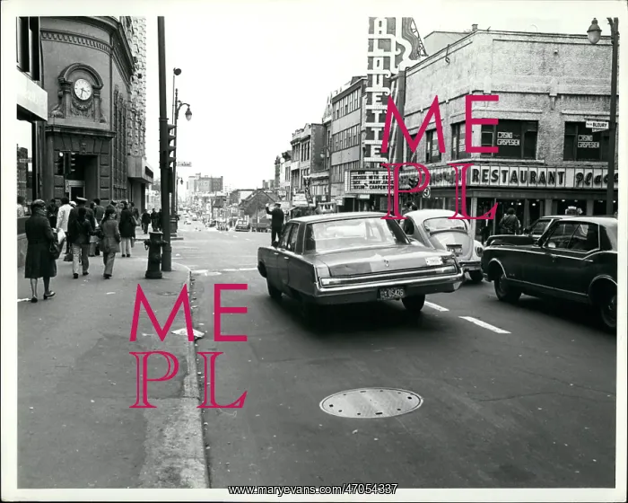  : Canada. Oct. 10, 1970 - There is tension but every thing is quiet in Montreal, J.R