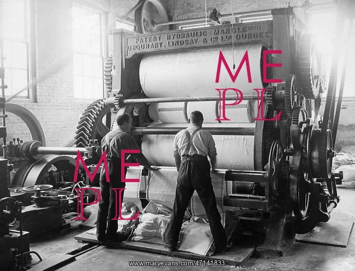  : Canada textile industry early 1900s