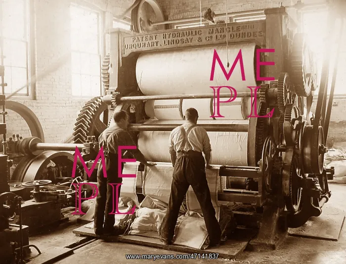  : Canada textile industry early 1900s