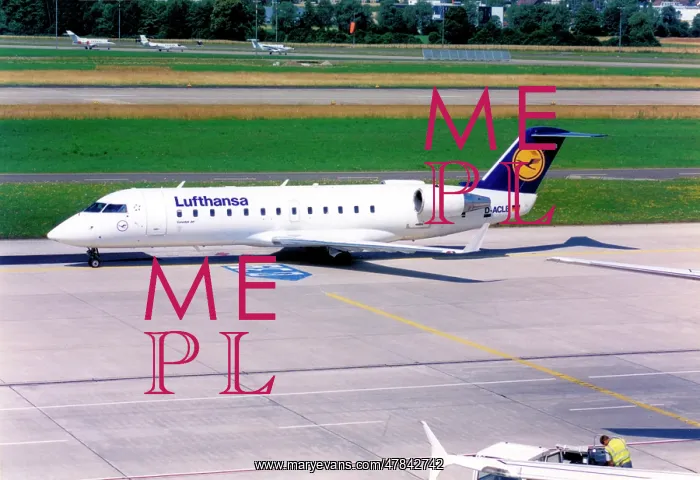: Canadair CRJ-100LR D-ACLB : Canadair CRJ-100LR D-ACLB