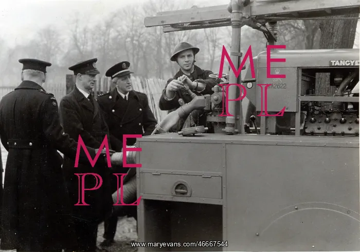 : Canadian Fire Chief Huff : Canadian Fire Chief Huff