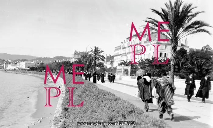 : Cannes beachfront : Cannes beachfront