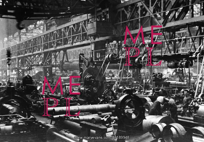 : Cannon foundry, 1917 : Cannon foundry, 1917