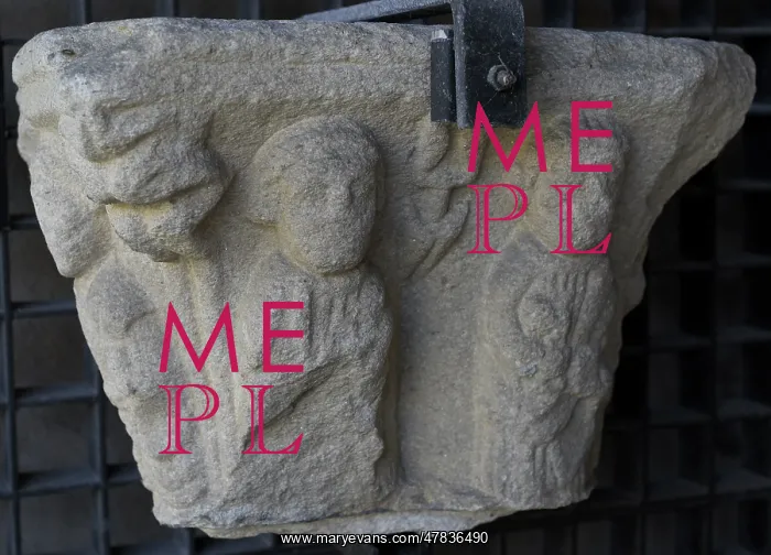 : Capital showing six apostles : Capital showing six apostles