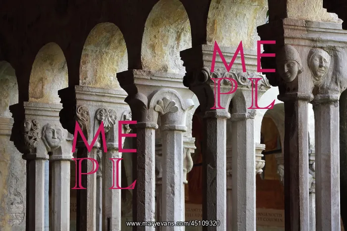 : Capitals, Cloister, Franciscan monastery, Old : Capitals, Cloister, Franciscan monastery, Old