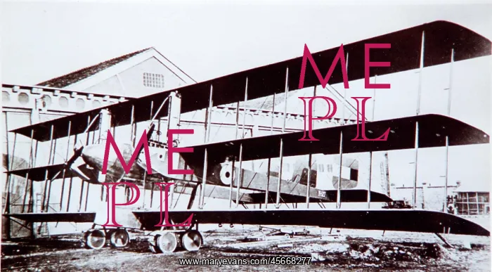: Caproni Ca42 triplane bomber : Caproni Ca42 triplane bomber