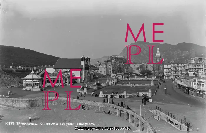 : Capstone Parade in Ilfracombe : Capstone Parade in Ilfracombe