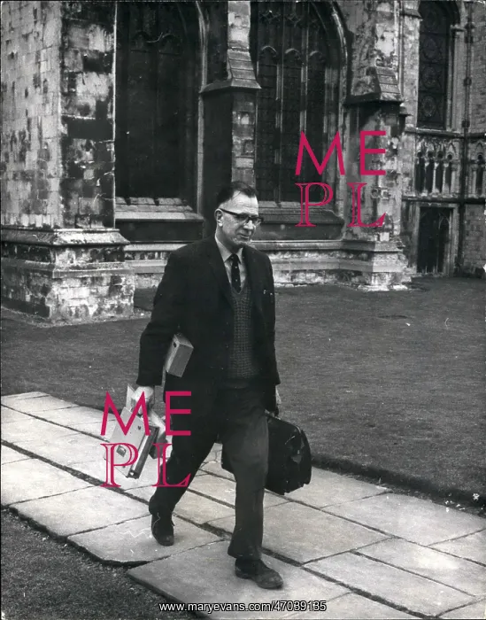 : Captain Hawkins, explosives expert, at Canterbury Cathedral : Captain Hawkins, explosives expert, at Canterbury Cathedral
