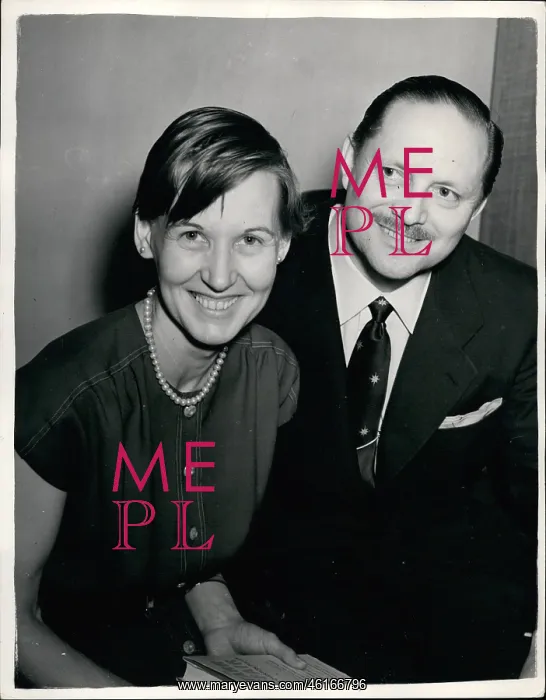 : Captain John Starr and Jean Overton Fuller : Captain John Starr and Jean Overton Fuller