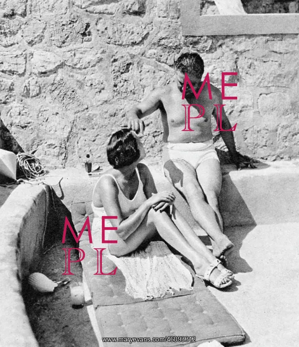 : Captain and Mrs Woolf Barnato at Eden Roc : Captain and Mrs Woolf Barnato at Eden Roc